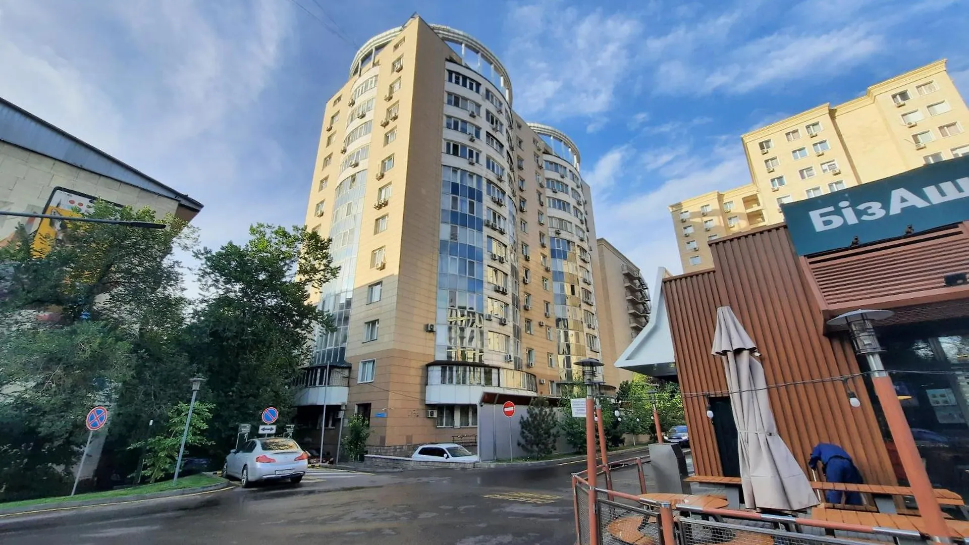 Apartment Жк Жастар Атамекен Центр Города, Отличная Локация Almaty